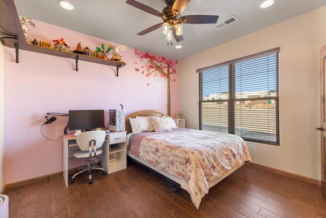 1420 20TH Avenue SE, Rio Rancho, NM 87124