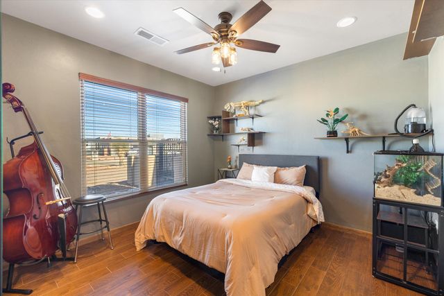 1420 20TH Avenue SE, Rio Rancho, NM 87124