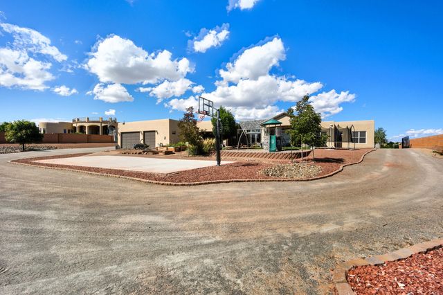 1420 20TH Avenue SE, Rio Rancho, NM 87124