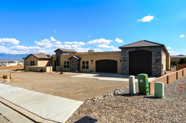 1420 20TH Avenue SE, Rio Rancho, NM 87124