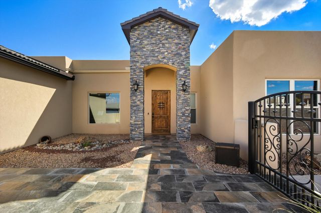 1420 20TH Avenue SE, Rio Rancho, NM 87124