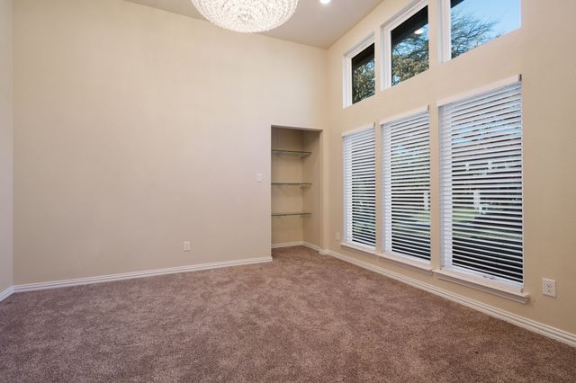 6012 Englishoak Drive, Arlington, TX 76016