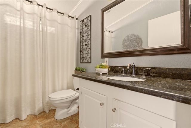 5200 Entrar 134, Palmdale, CA 93551