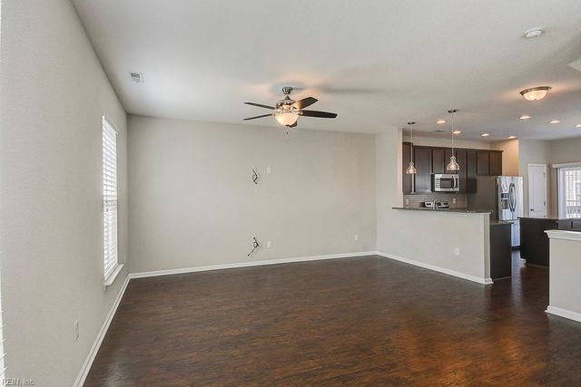 5020 Spinel ST, Virginia Beach, VA 23462