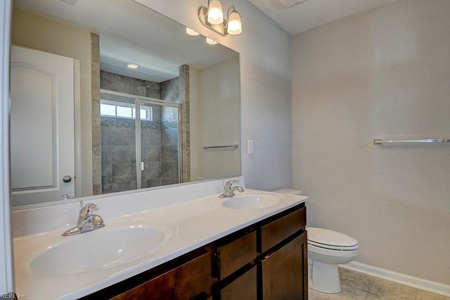 5020 Spinel ST, Virginia Beach, VA 23462