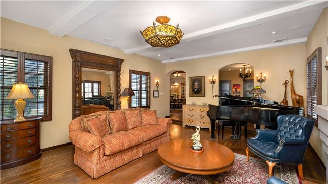 2510 N Park Boulevard, Santa Ana, CA 92706