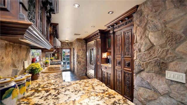 2510 N Park Boulevard, Santa Ana, CA 92706