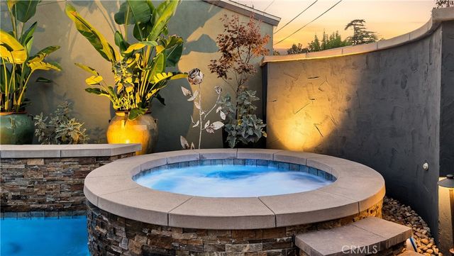 2510 N Park Boulevard, Santa Ana, CA 92706