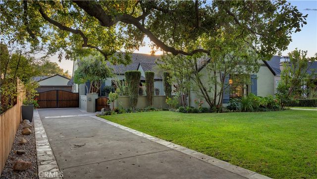 2510 N Park Boulevard, Santa Ana, CA 92706