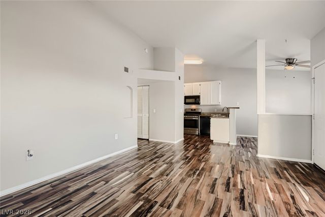 3318 North Decatur Boulevard 2121, Las Vegas, NV 89130