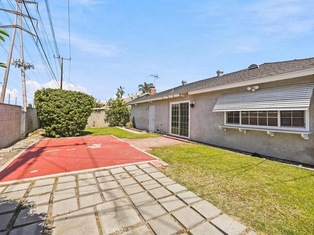 6314 Sherman Way, Buena Park, CA 90620