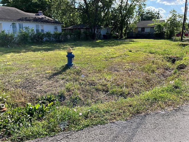 3620 Farmer Street, Houston, TX 77020