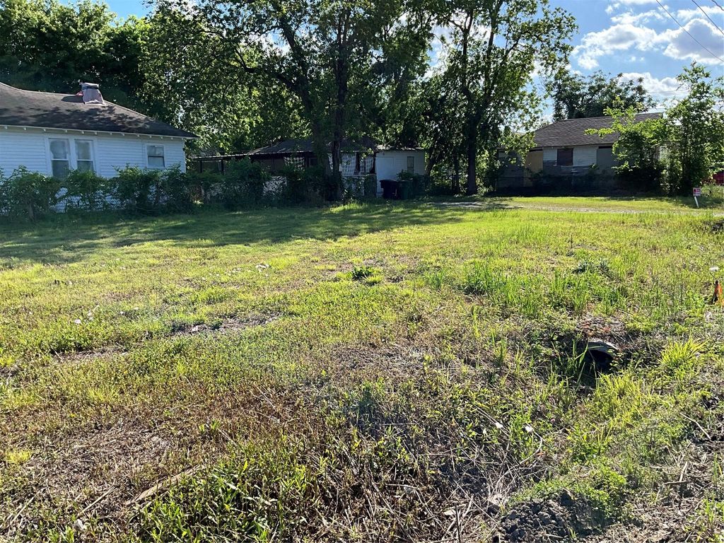 3620 Farmer Street, Houston, TX 77020
