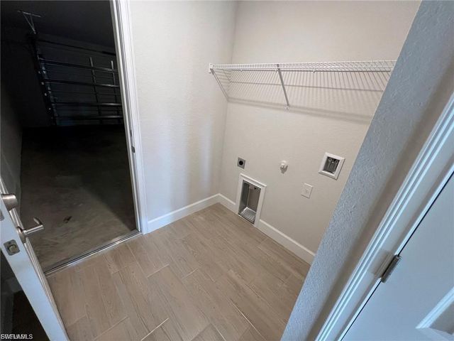 410 SE 1st TER, Cape Coral, FL 33990