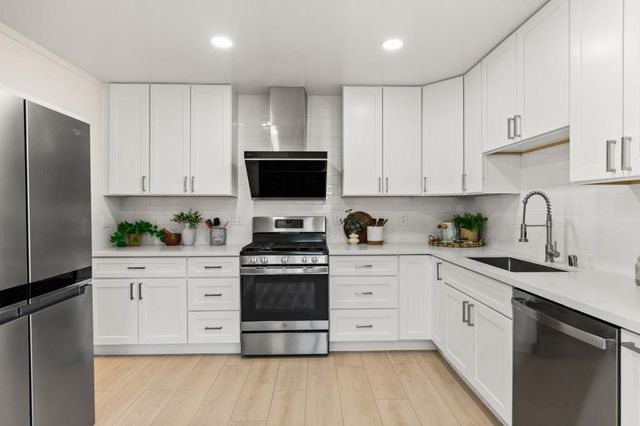 274 W Duane Avenue, Sunnyvale, CA 94085