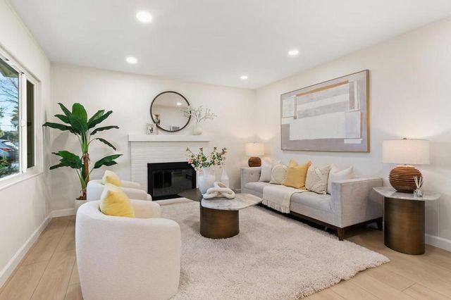 274 W Duane Avenue, Sunnyvale, CA 94085