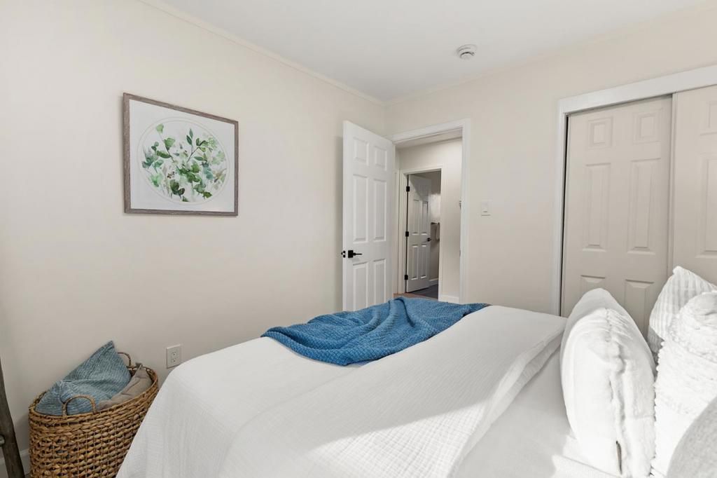 Image 20 of property listing at 274 W Duane Avenue, Sunnyvale, CA 94085