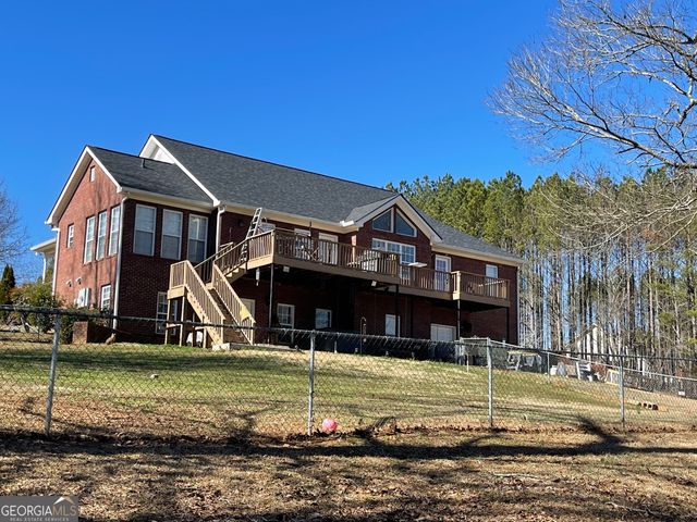 637 Lakeview Drive, Newborn, GA 30056