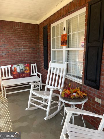 637 Lakeview Drive, Newborn, GA 30056