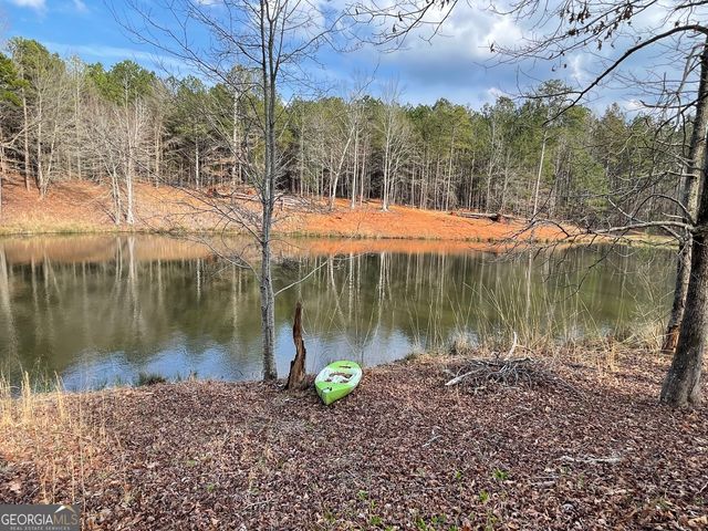 637 Lakeview Drive, Newborn, GA 30056