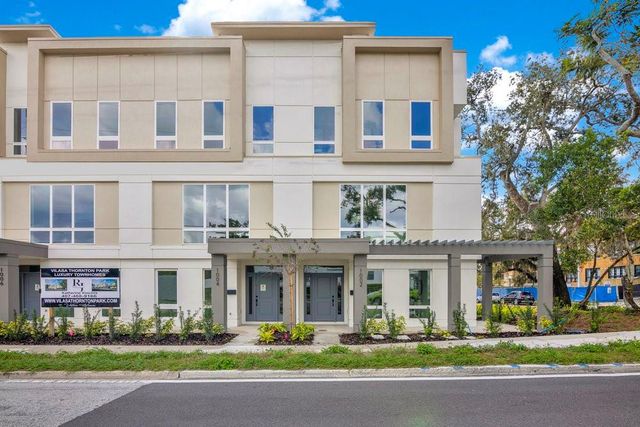 1010 E ROBINSON, Orlando, FL 32801