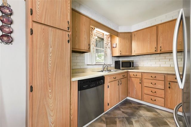 5610 5th St, Baldwin Boro, PA 15236