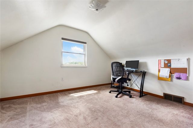 5610 5th St, Baldwin Boro, PA 15236
