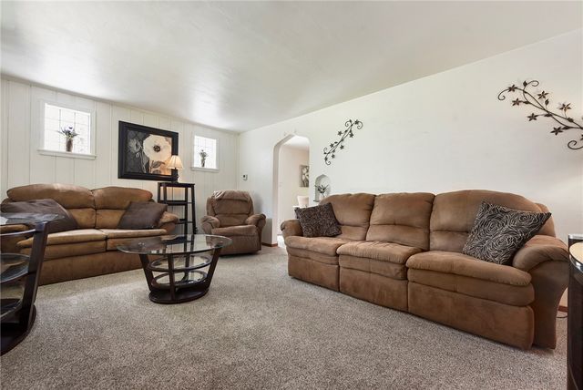 5610 5th St, Baldwin Boro, PA 15236