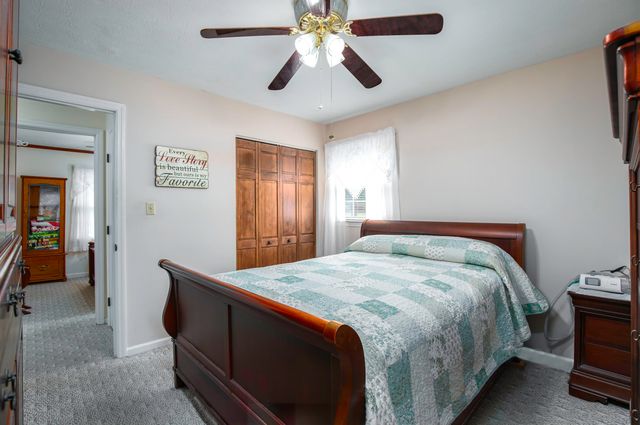 843 Kingsway Drive, Versailles, KY 40383