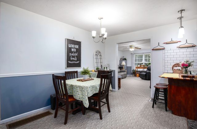 843 Kingsway Drive, Versailles, KY 40383