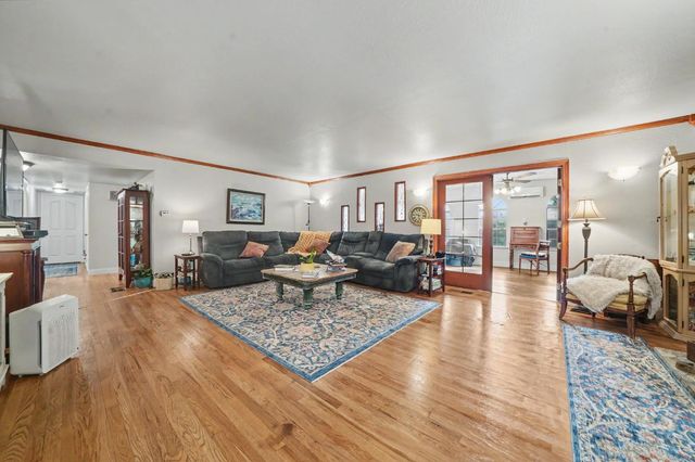 270 Patricia Ln, Sutter Creek, CA 95685