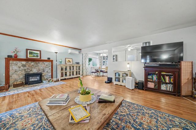 270 Patricia Ln, Sutter Creek, CA 95685