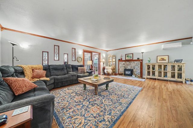 270 Patricia Ln, Sutter Creek, CA 95685