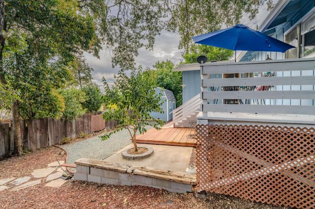270 Patricia Ln, Sutter Creek, CA 95685