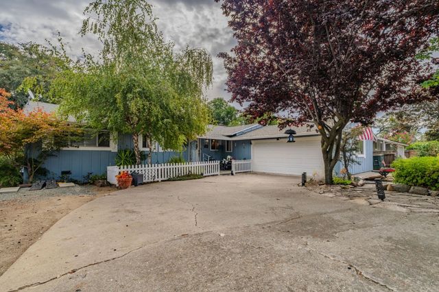 270 Patricia Ln, Sutter Creek, CA 95685