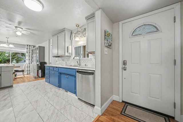 270 Patricia Ln, Sutter Creek, CA 95685