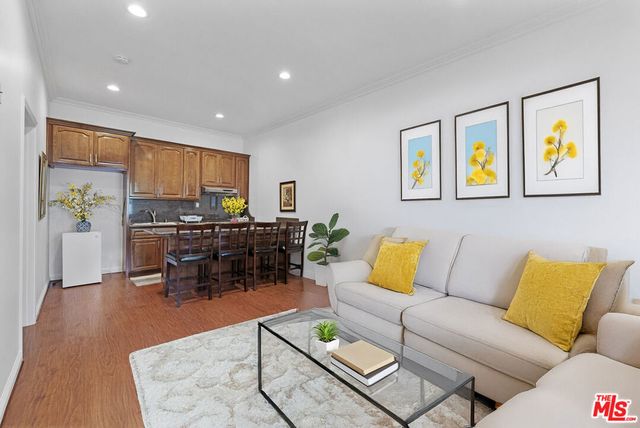 1430 N Dominion Avenue, Pasadena, CA 91104