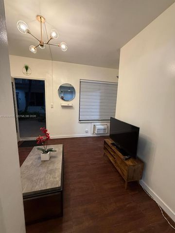 8420 Byron Ave 6, Miami Beach, FL 33141