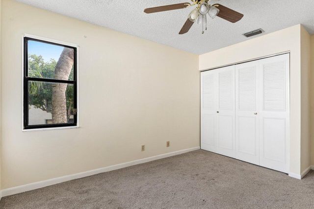 3362 Lucerne Park Drive, Greenacres, FL 33467