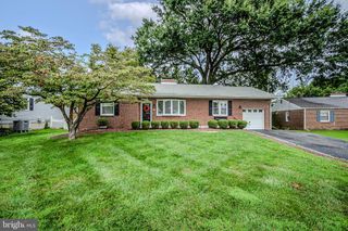 17 OAKNOLL RD, Wilmington, DE 19808