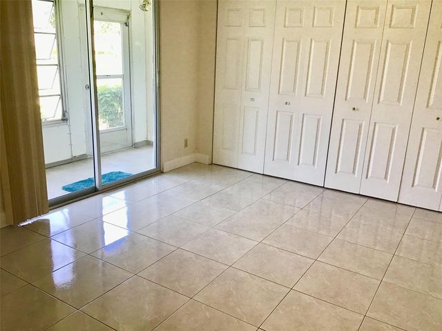 135 Fanshaw D 135, Boca Raton, FL 33434