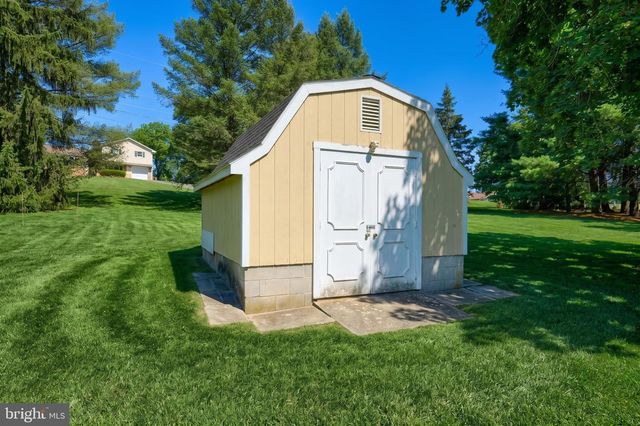 488 FUHRMAN MILL RD, Hanover, PA 17331