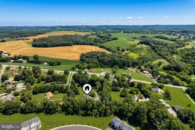 488 FUHRMAN MILL RD, Hanover, PA 17331
