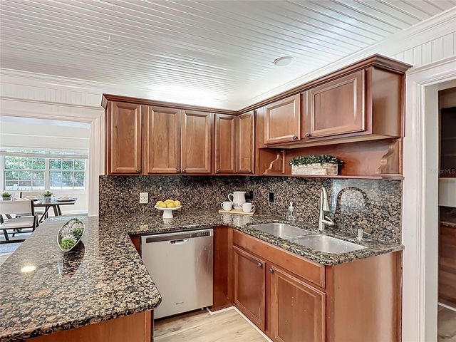 1905 SEMINOLE TRAIL, Lakeland, FL 33803