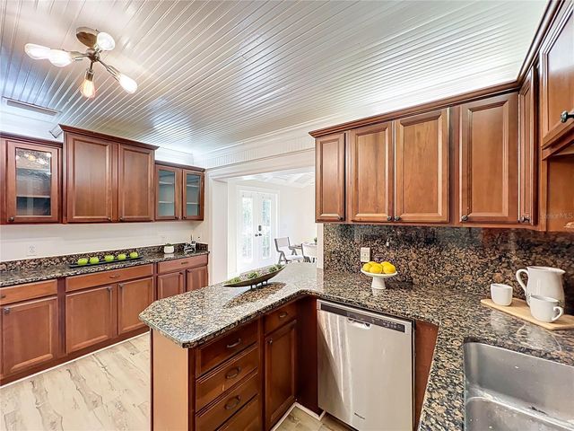 1905 SEMINOLE TRAIL, Lakeland, FL 33803