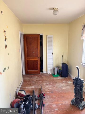 347 W MONROE AVE, Magnolia, NJ 08049