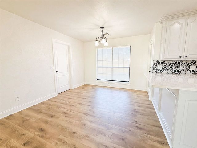 11 NW Forest Place, Lawton, OK 73505