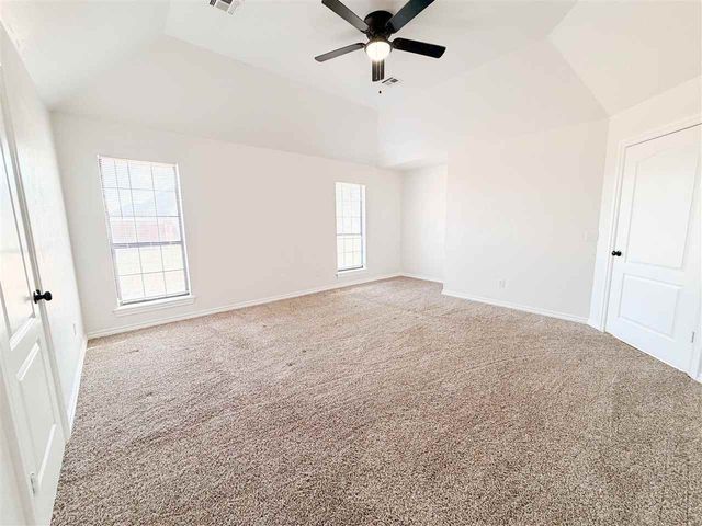 11 NW Forest Place, Lawton, OK 73505