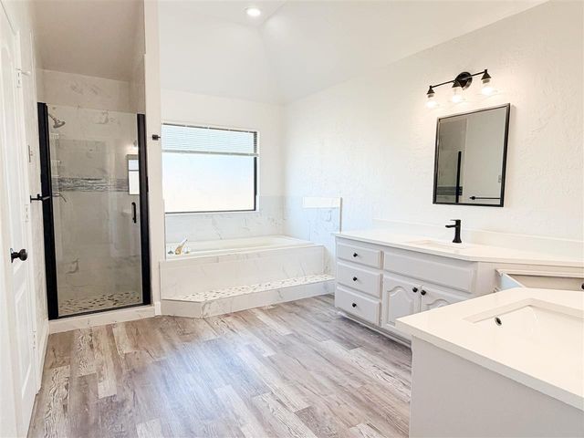 11 NW Forest Place, Lawton, OK 73505