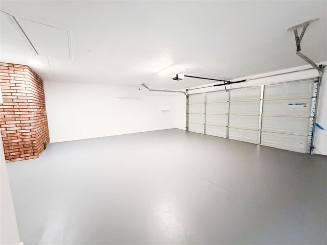 11 NW Forest Place, Lawton, OK 73505